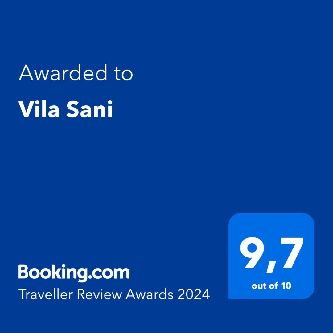Sani Vila *